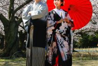 japanese-couple-in-traditional-dress image - Free stock photo - Public Domain photo - CC0 Images